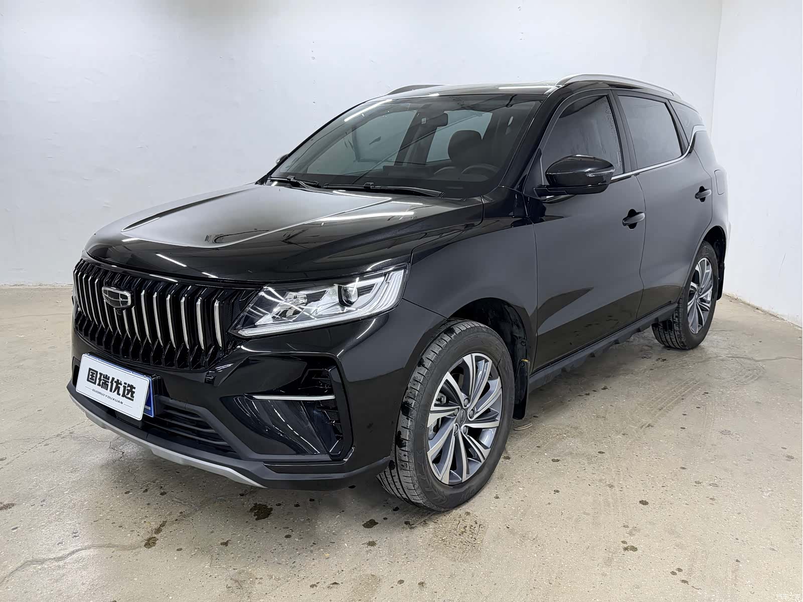 Geely X6, 2022 1
