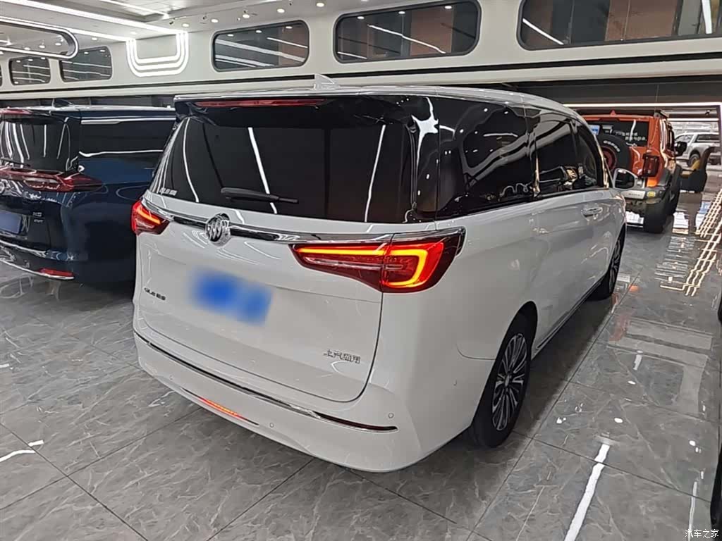 Buick GL8, 2023 7