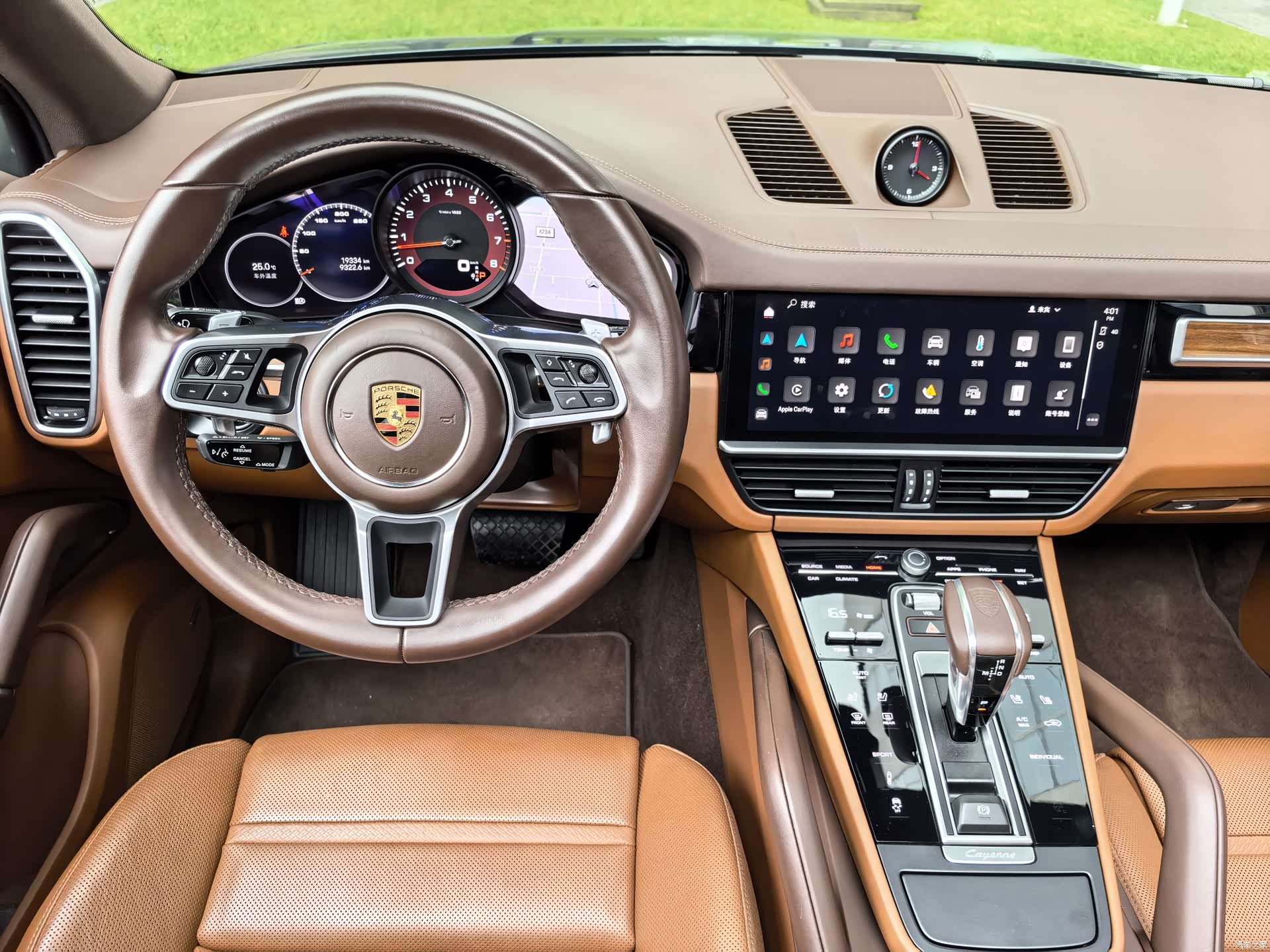 Porsche Cayenne, 2023 38