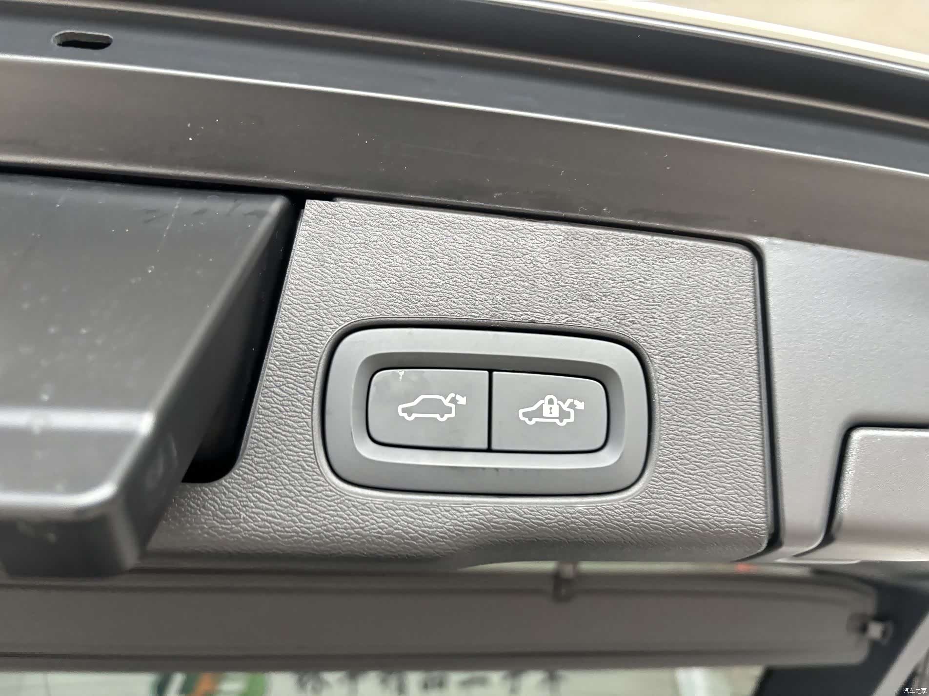Volvo XC60, 2025 27