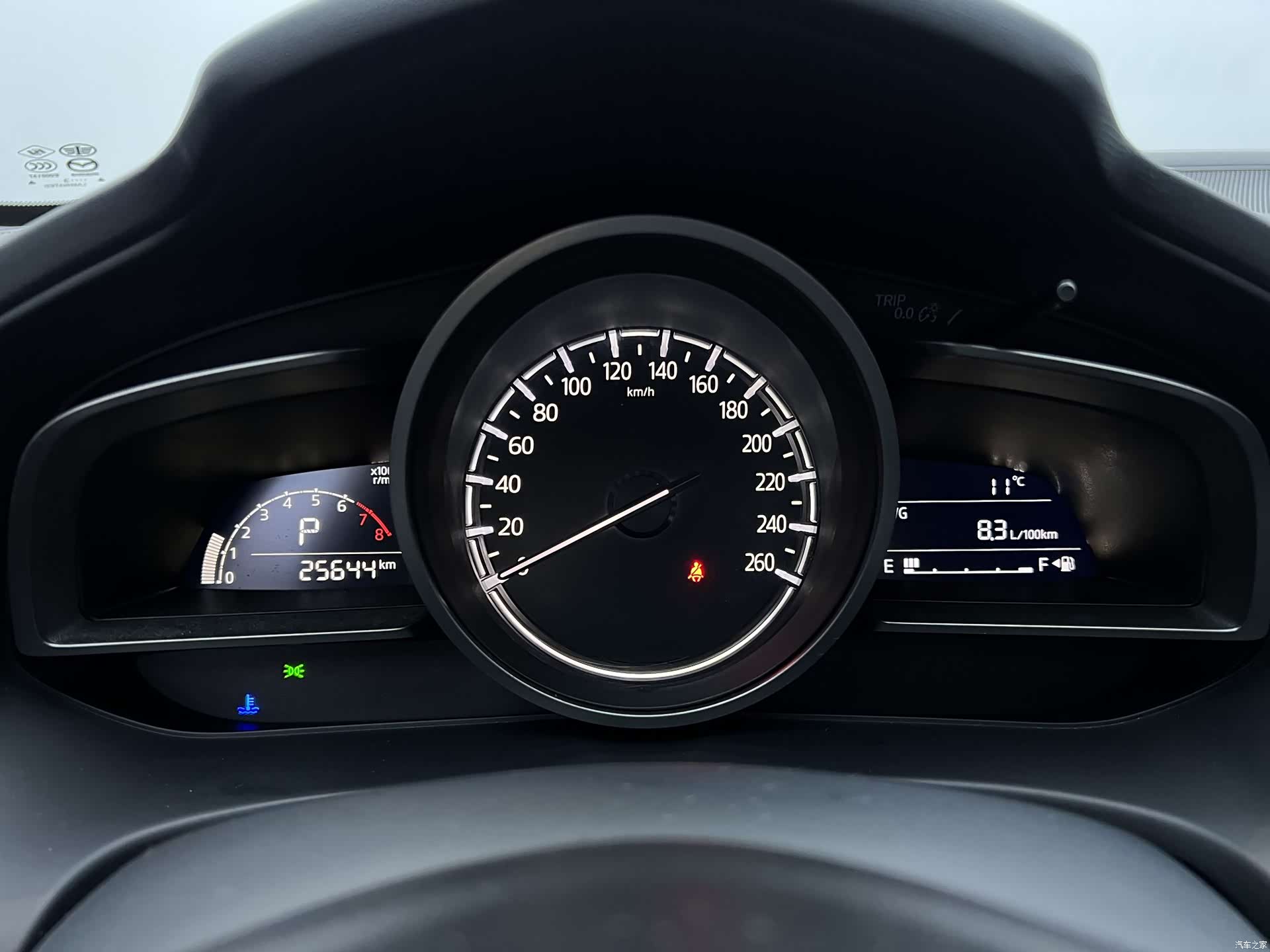 Mazda CX-4, 2023 8