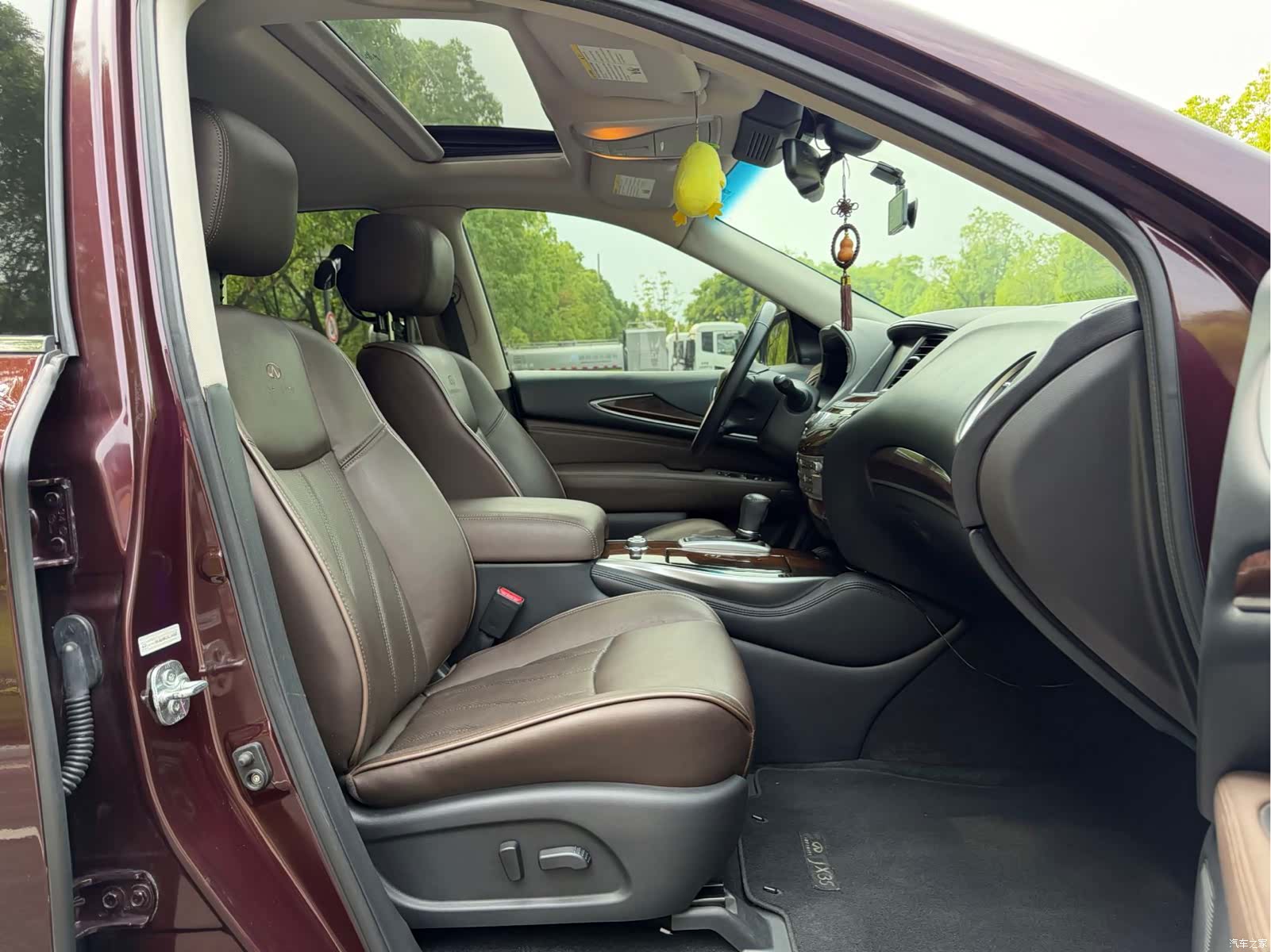 Infiniti JX35, 2013 14