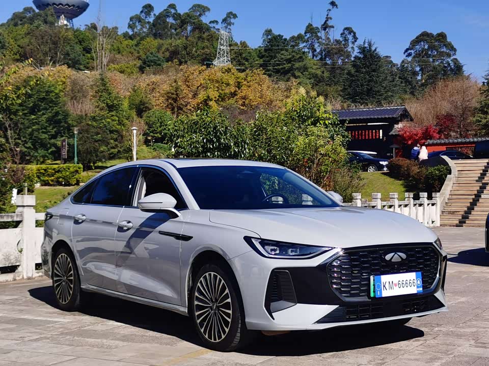 Chery Fulwin Fengyun A8L