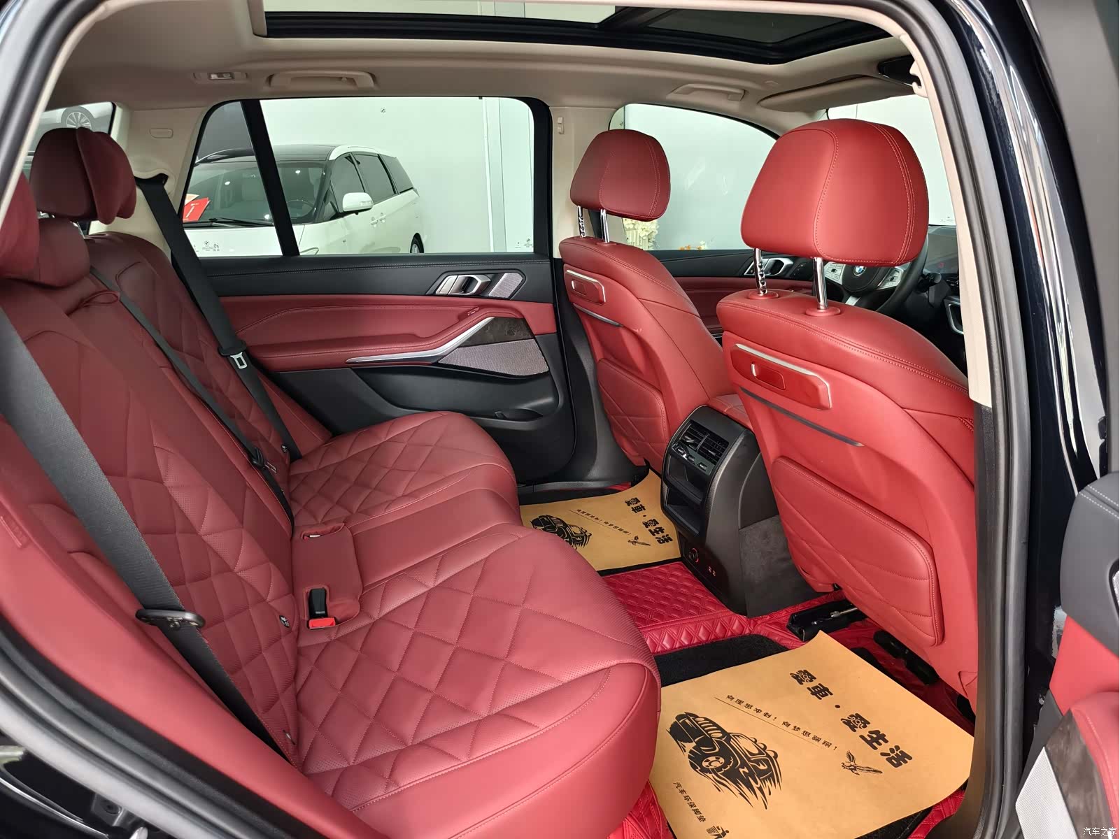 BMW X5, 2024 все фото