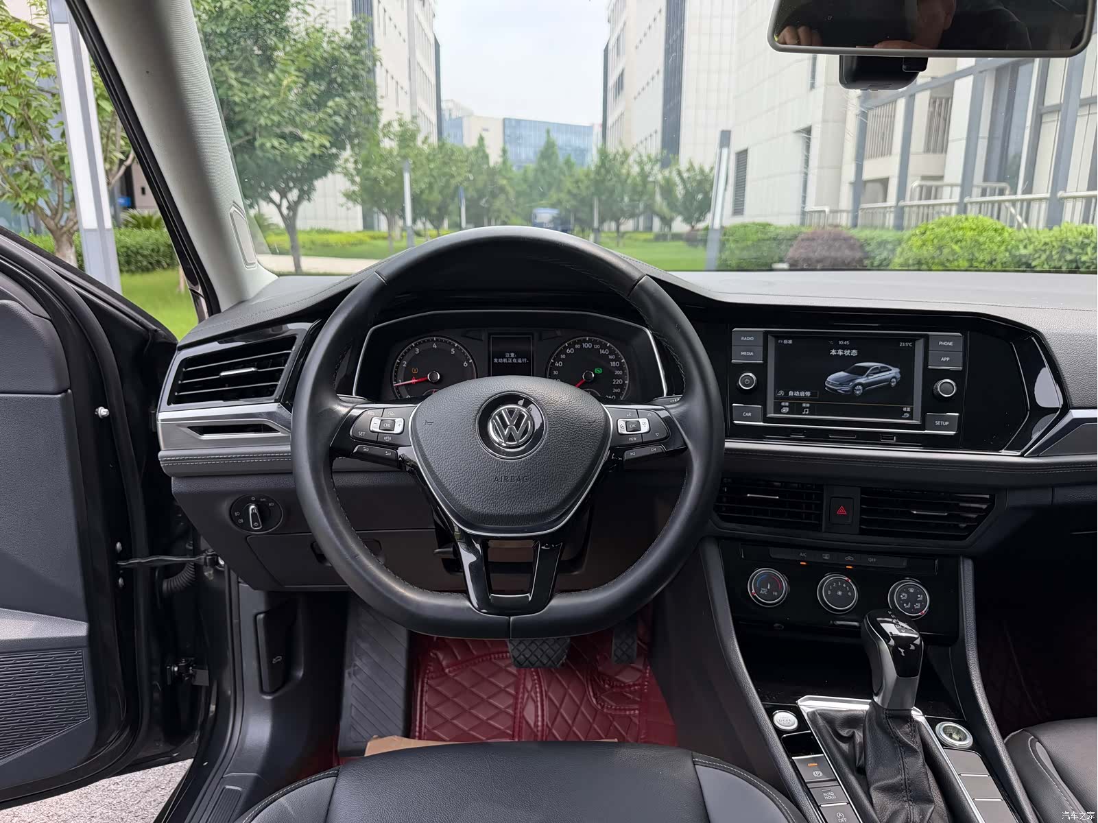 Volkswagen Sagitar, 2020 26