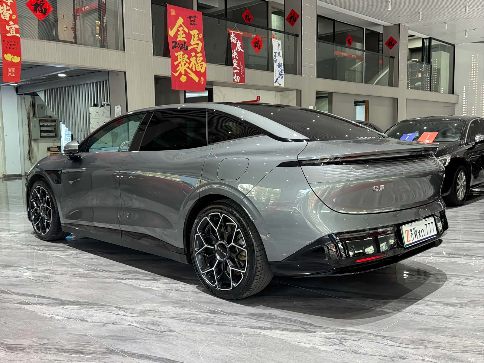 Zeekr 007, 2024 4