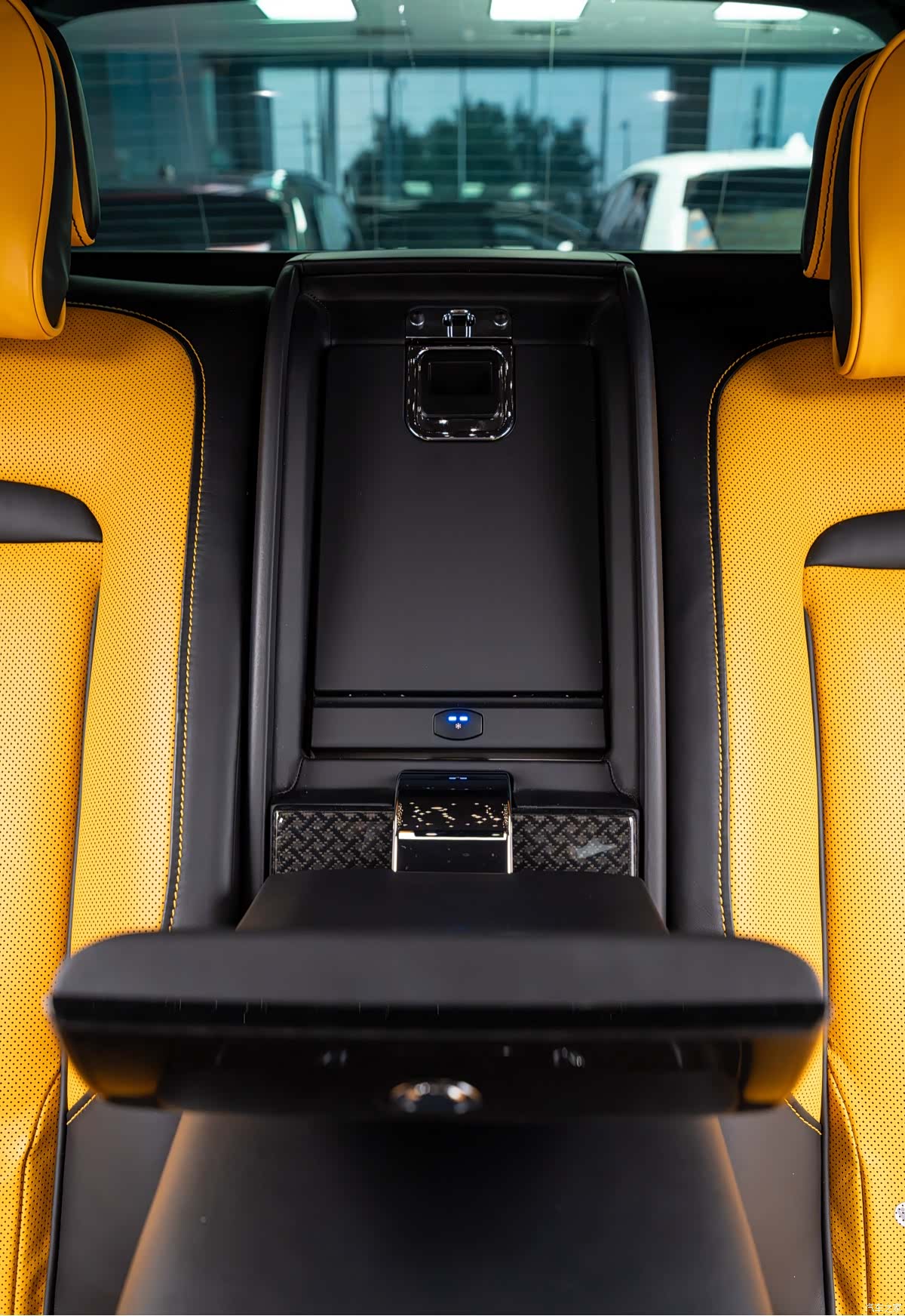 Rolls-Royce Cullinan, 2021 16