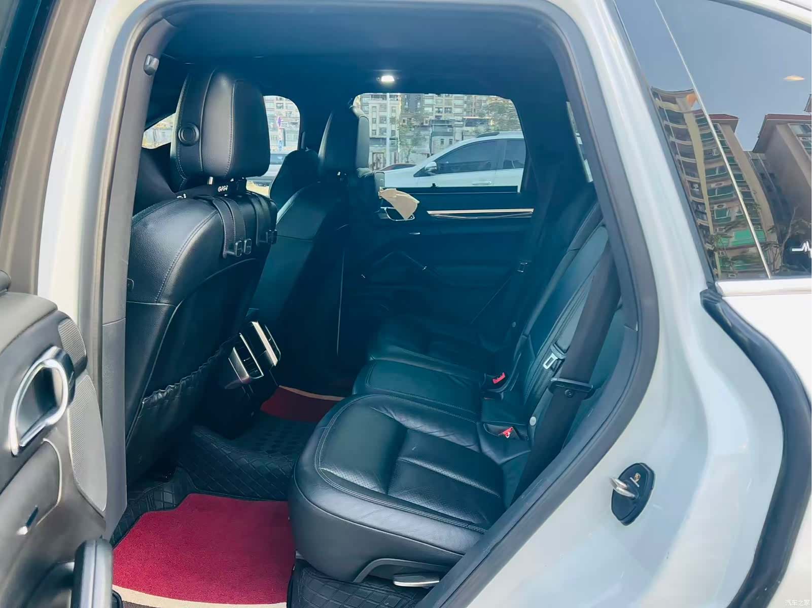 Porsche Cayenne, 2015 6