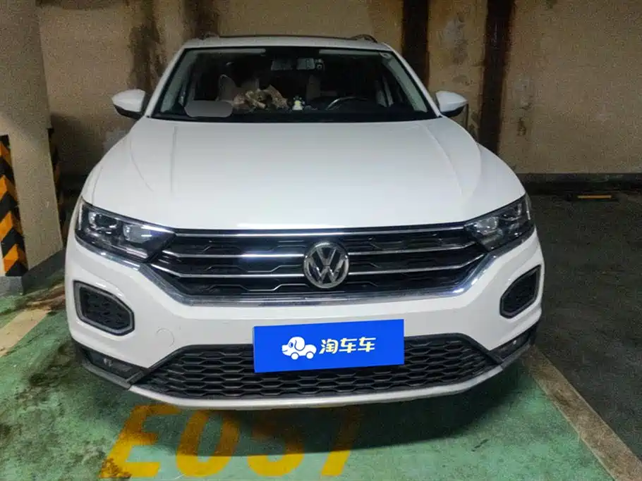 Volkswagen T-ROC exploring Songs