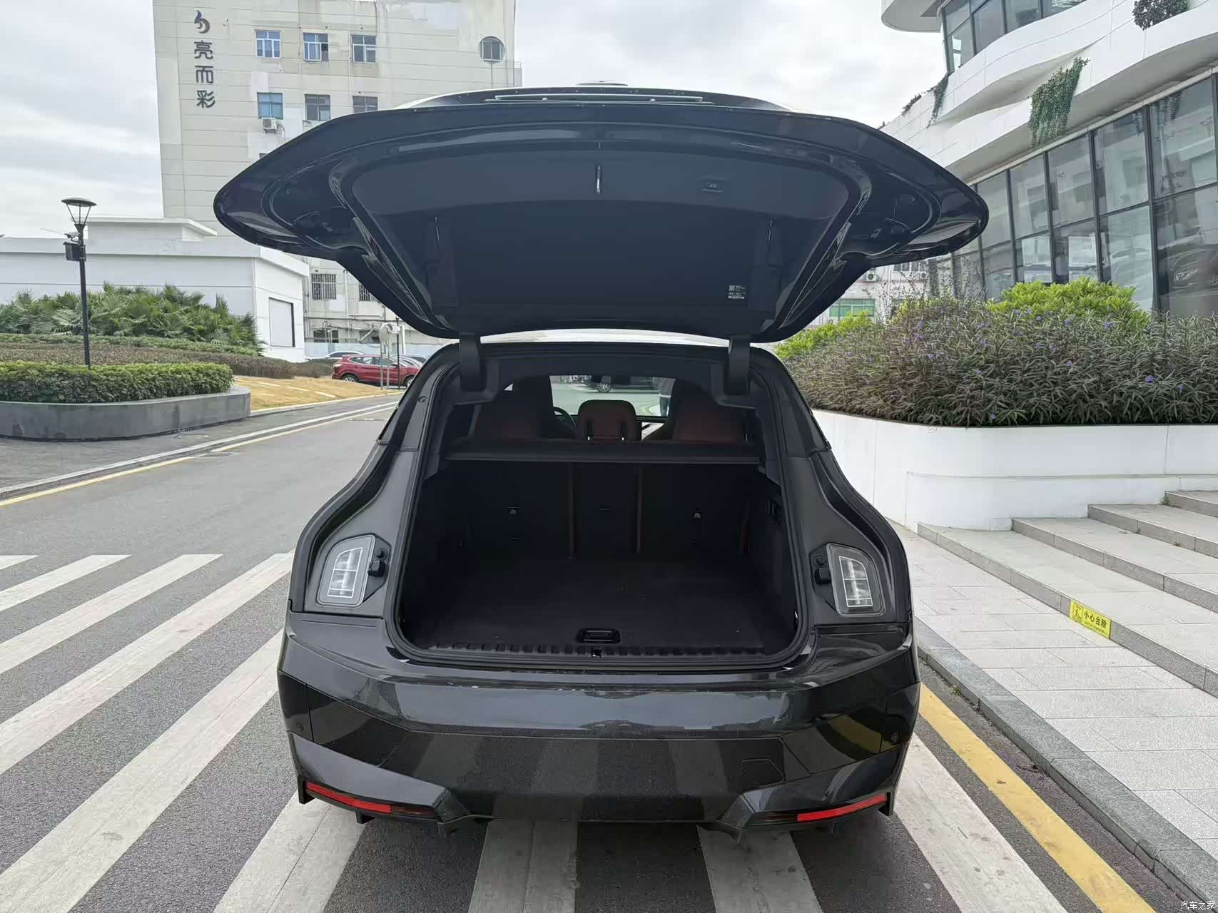 BMW iX, 2024 15