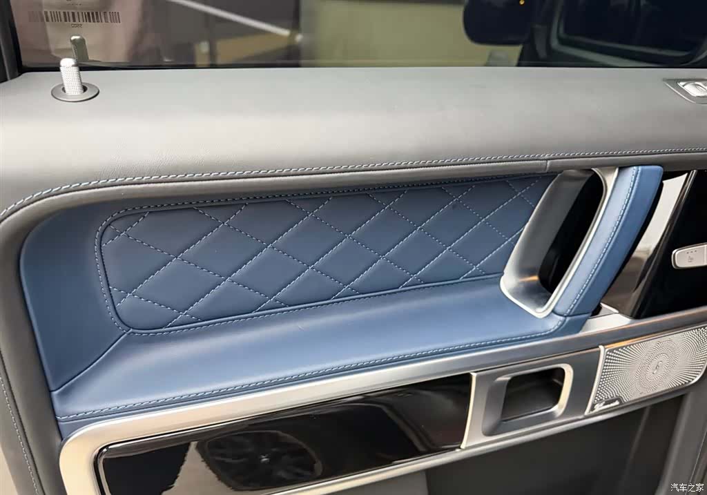 Mercedes-Benz G-Class, 2024 9
