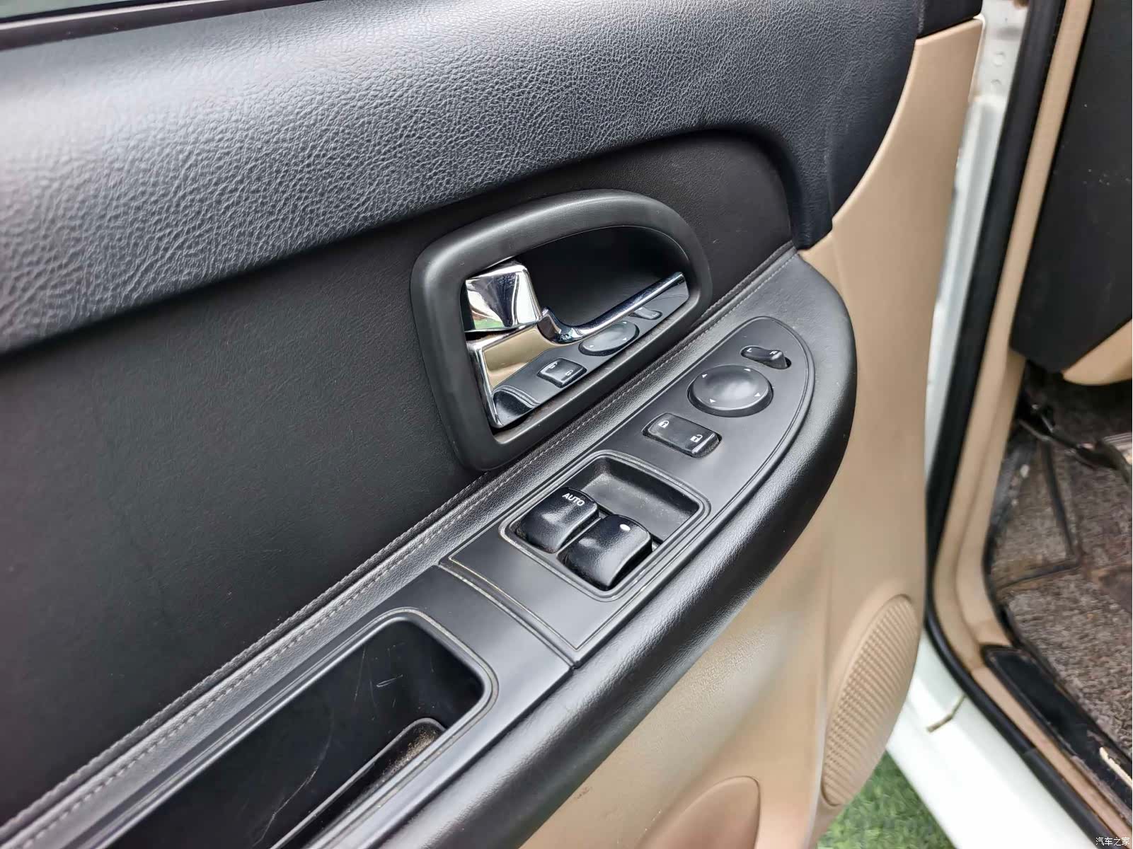 Buick GL8, 2015 10