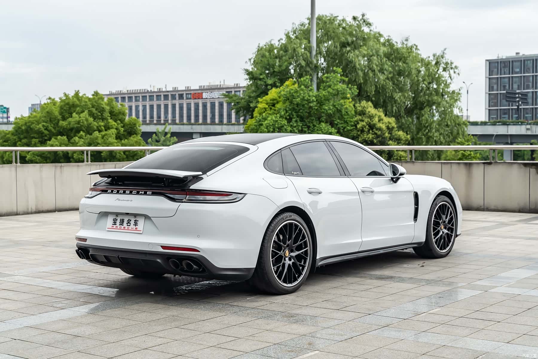 Porsche Panamera, 2022 7