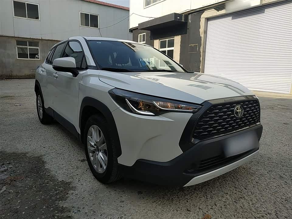 Toyota Corolla Sharp amplifier