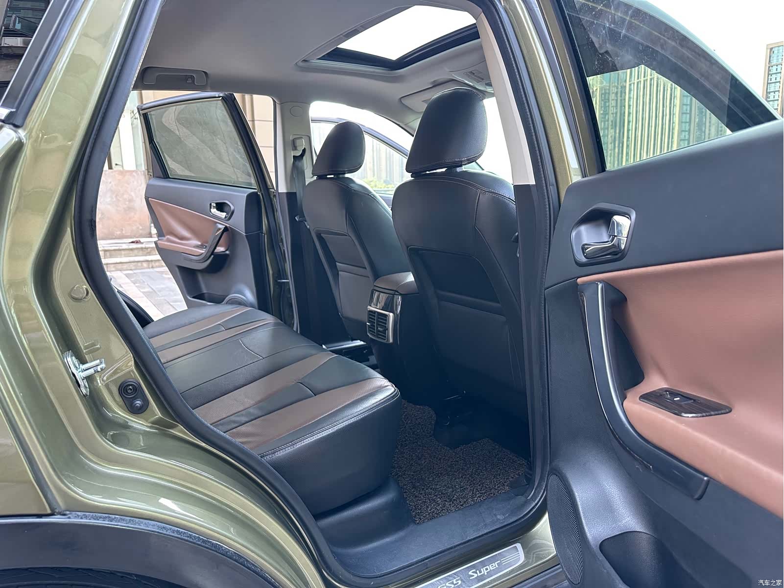 GAC GS5, 2015 13