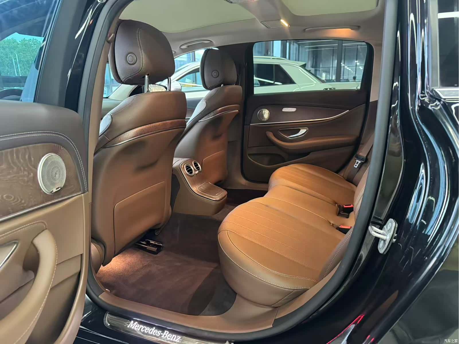 Mercedes-Benz E-Class, 2022 все фото