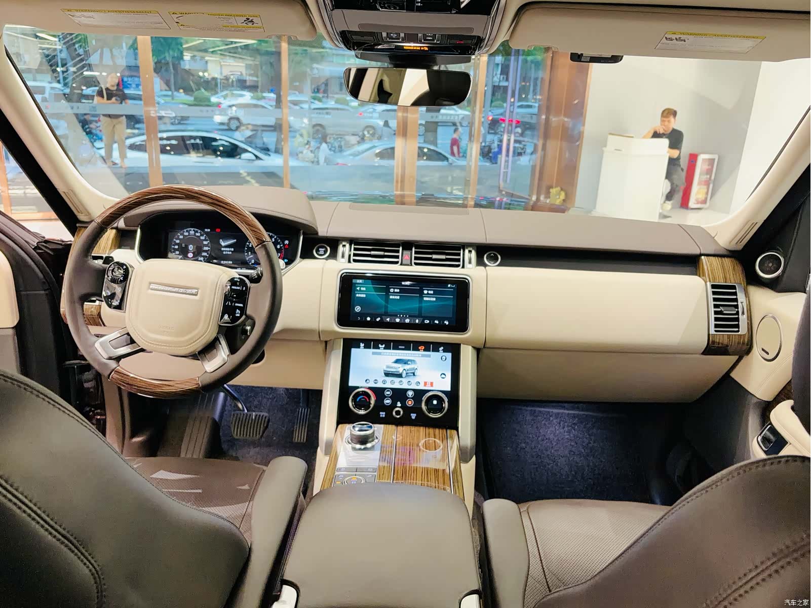 Land Rover Range Rover, 2019 8