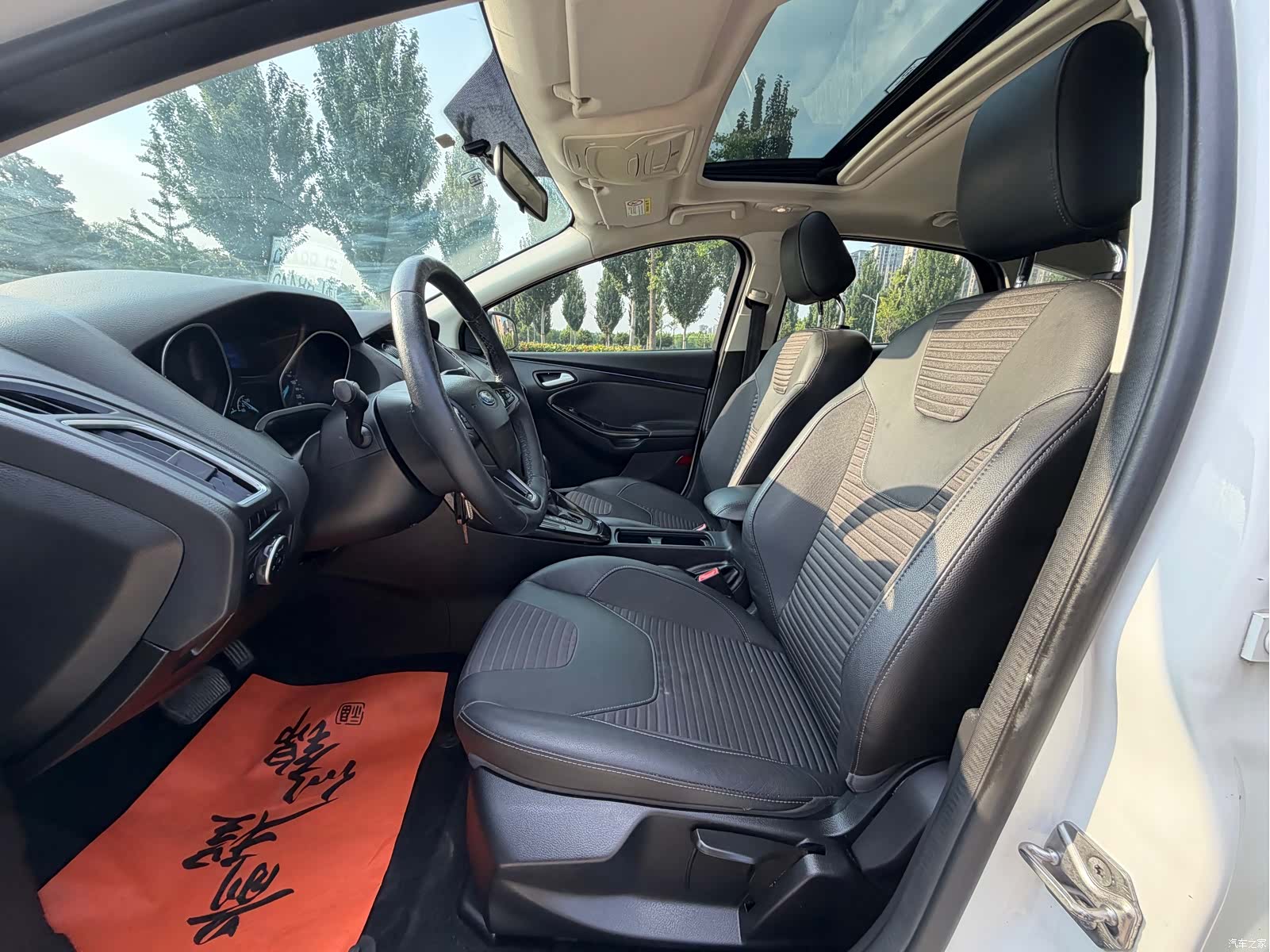 Ford Focus, 2015 4