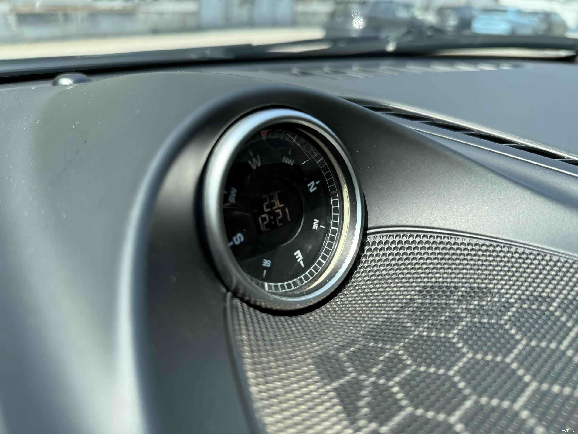 Porsche Cayenne, 2014 11