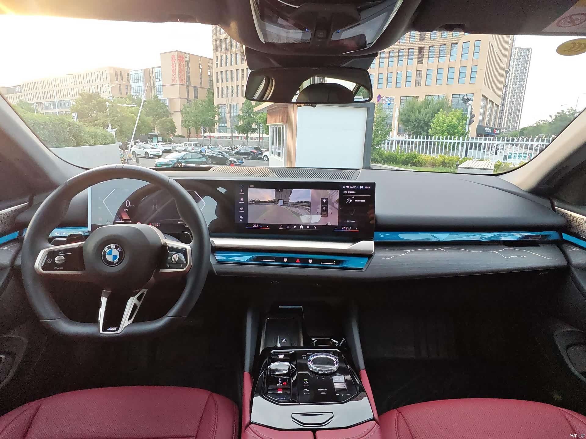 BMW 5 Series, 2026 16