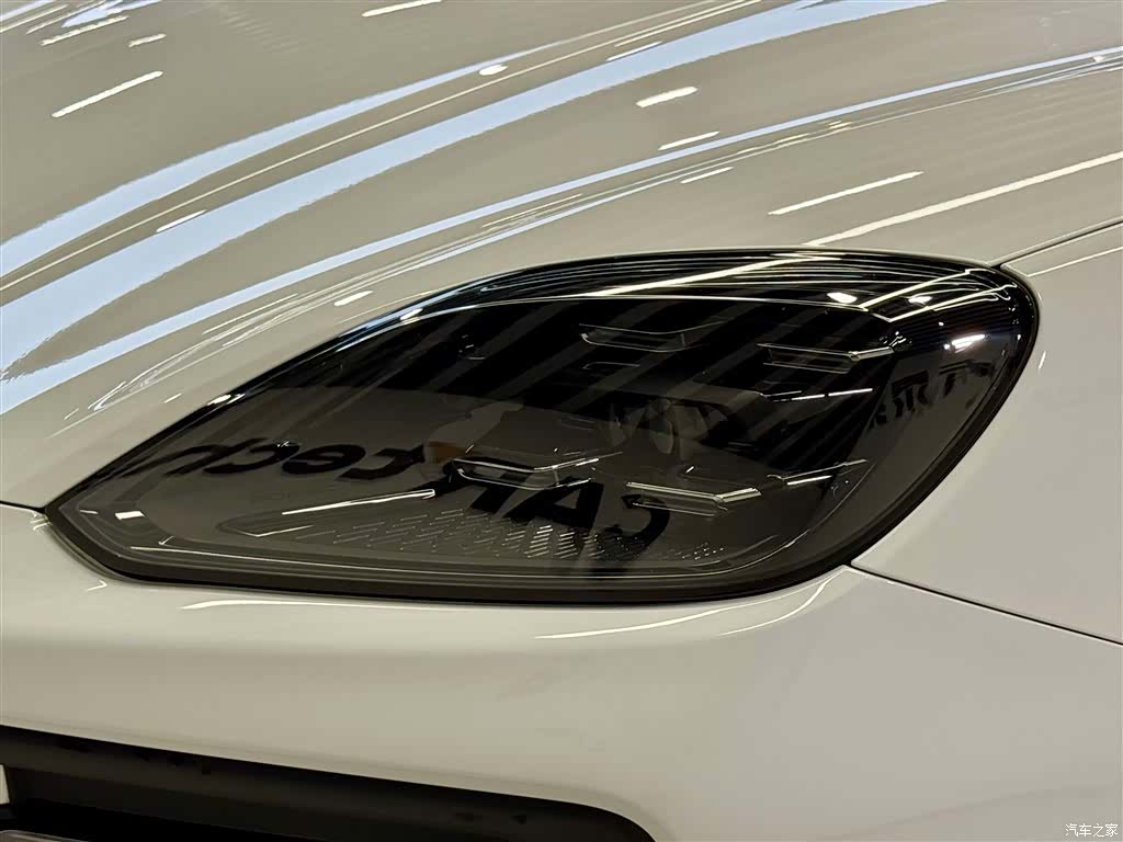 Porsche Cayenne, 2024 8