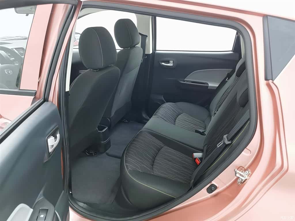 Changan E-Star, 2021 15