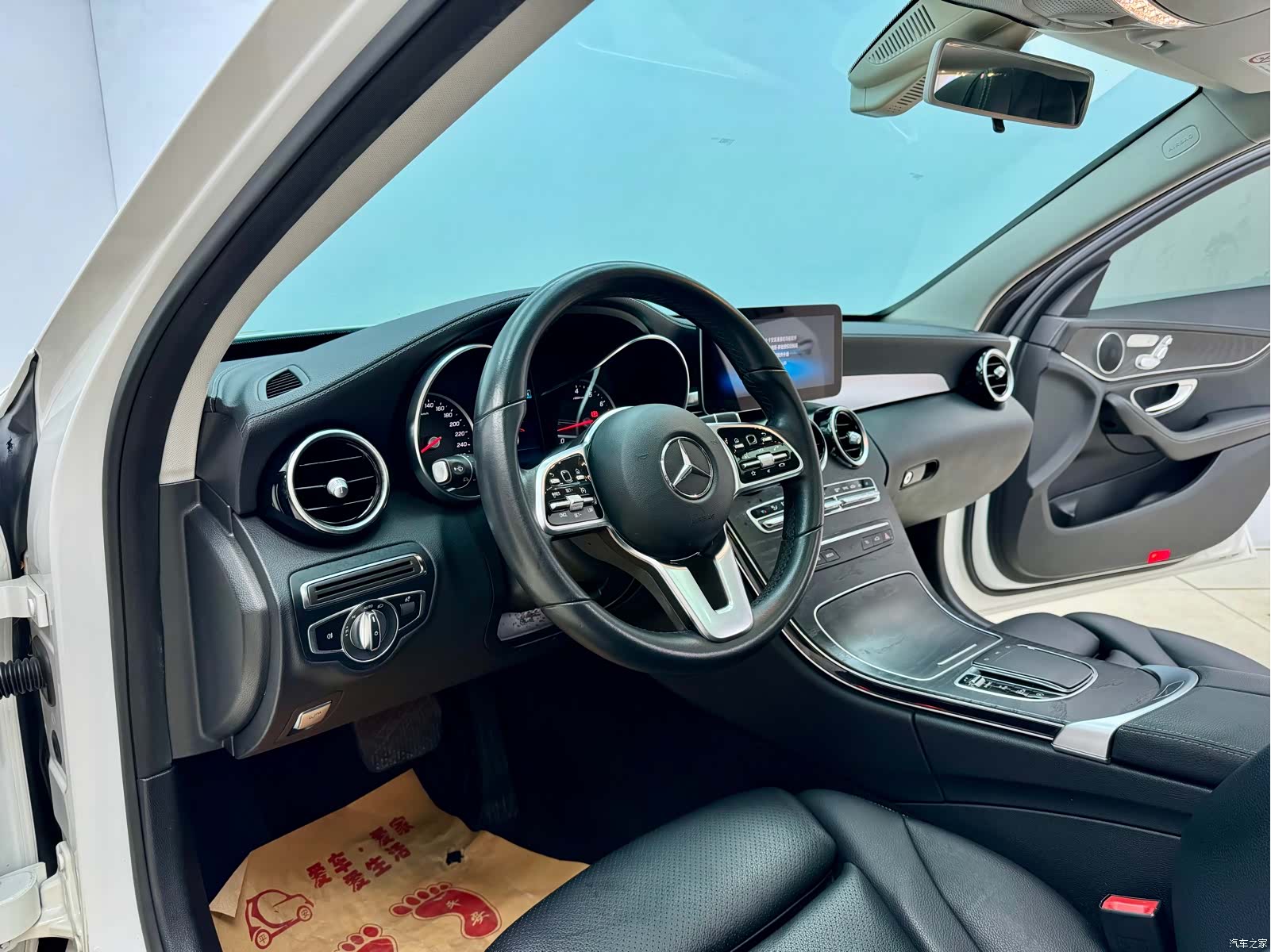 Mercedes-Benz C-Class, 2018 6