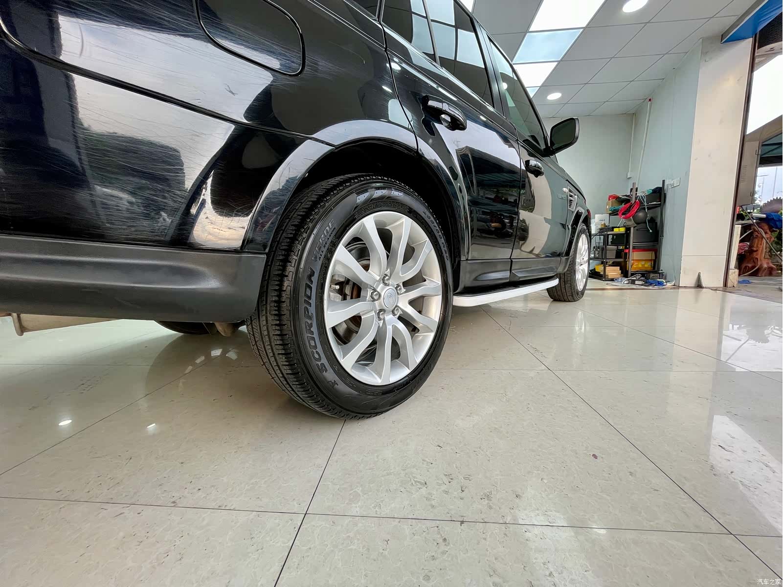 Land Rover Range Rover, 2010 22