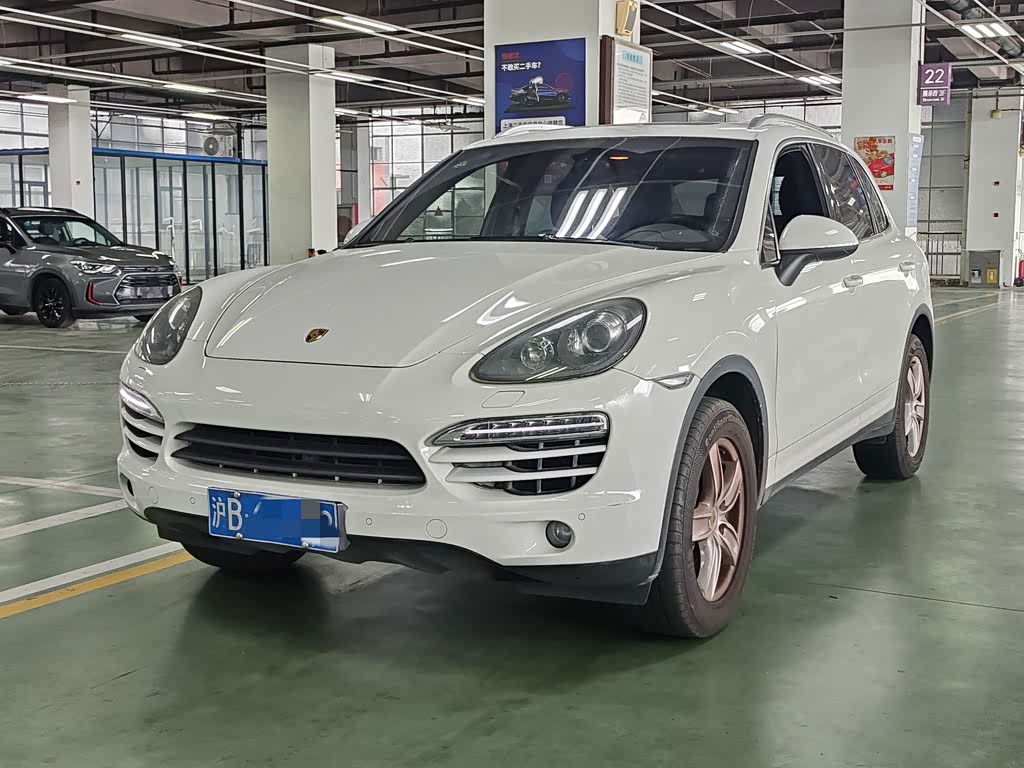 Porsche Cayenne 2014 Cayenne Platinum Edition 3.0T