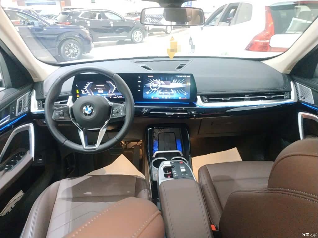BMW X1, 2025 10