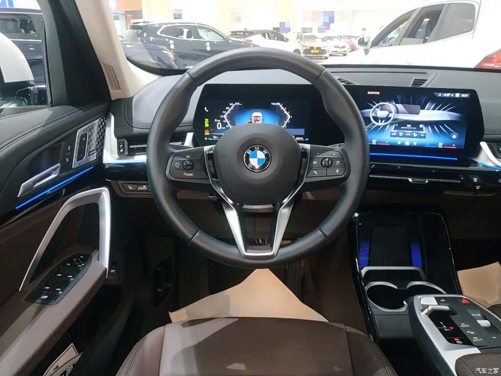 BMW X1, 2025 11
