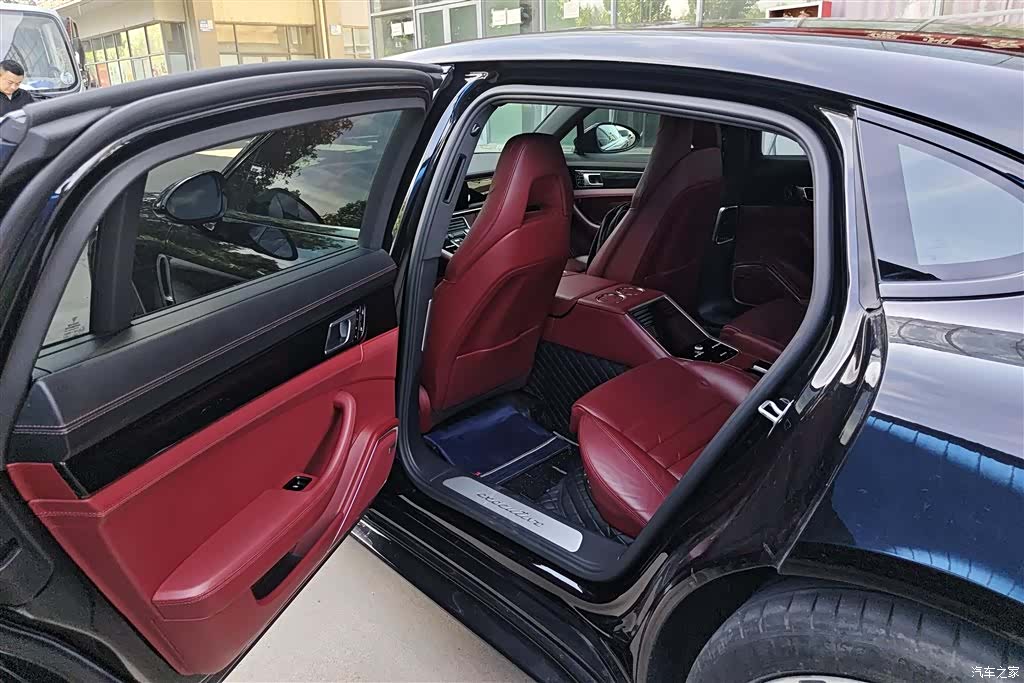 Porsche Panamera, 2019 11