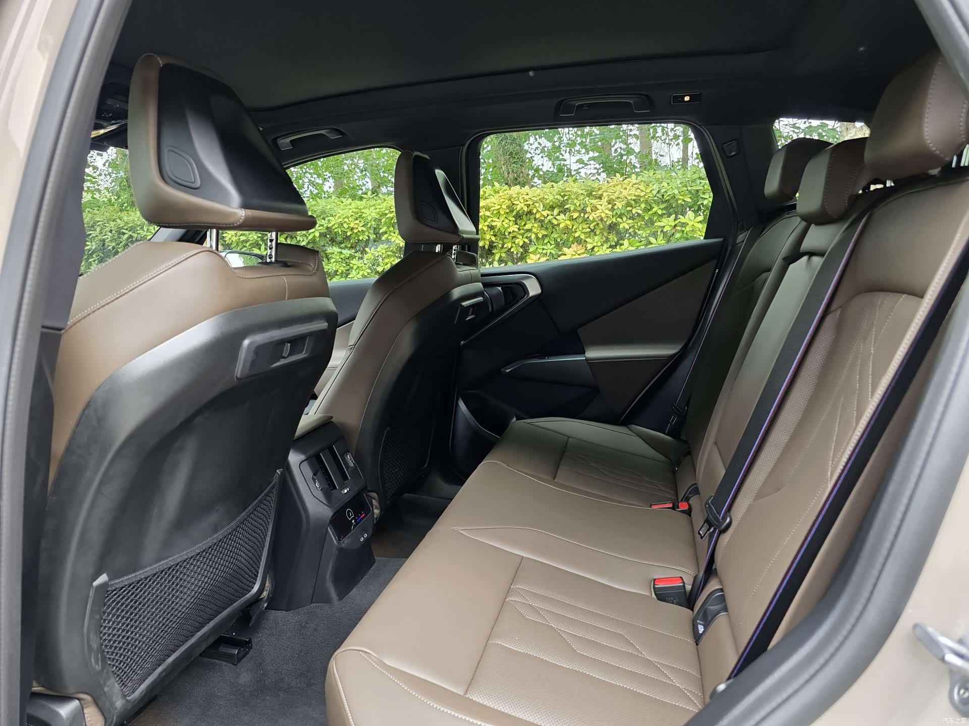 BMW X3, 2025 все фото