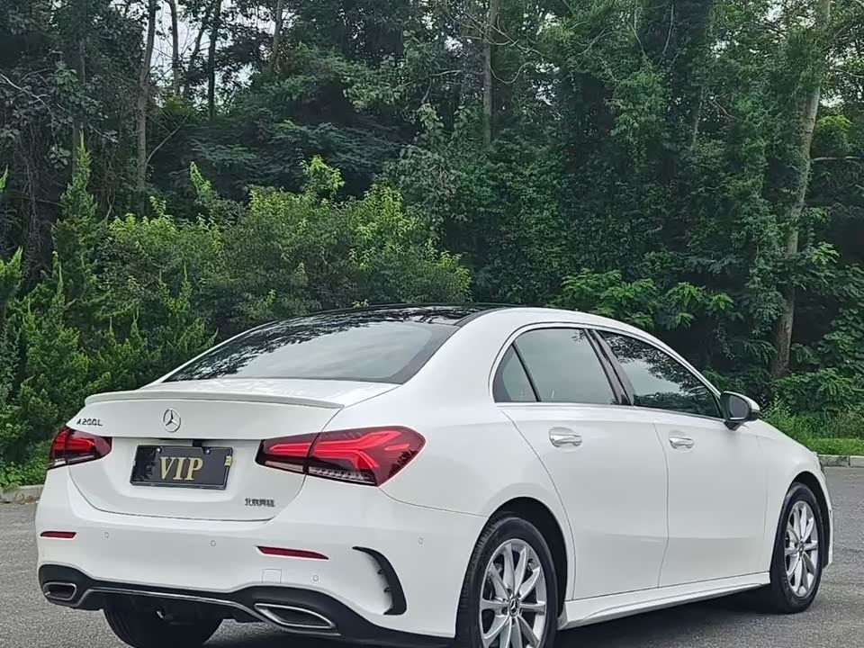 Mercedes-Benz Class A Mercedes-Benz Class A