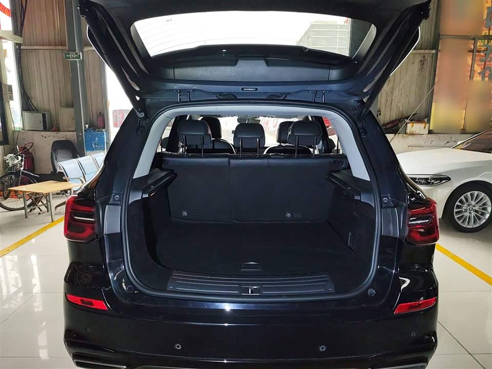 Roewe RX5 New energy