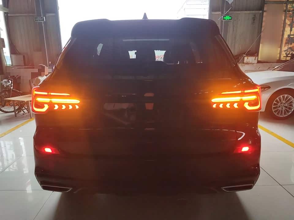 Roewe RX5 New energy