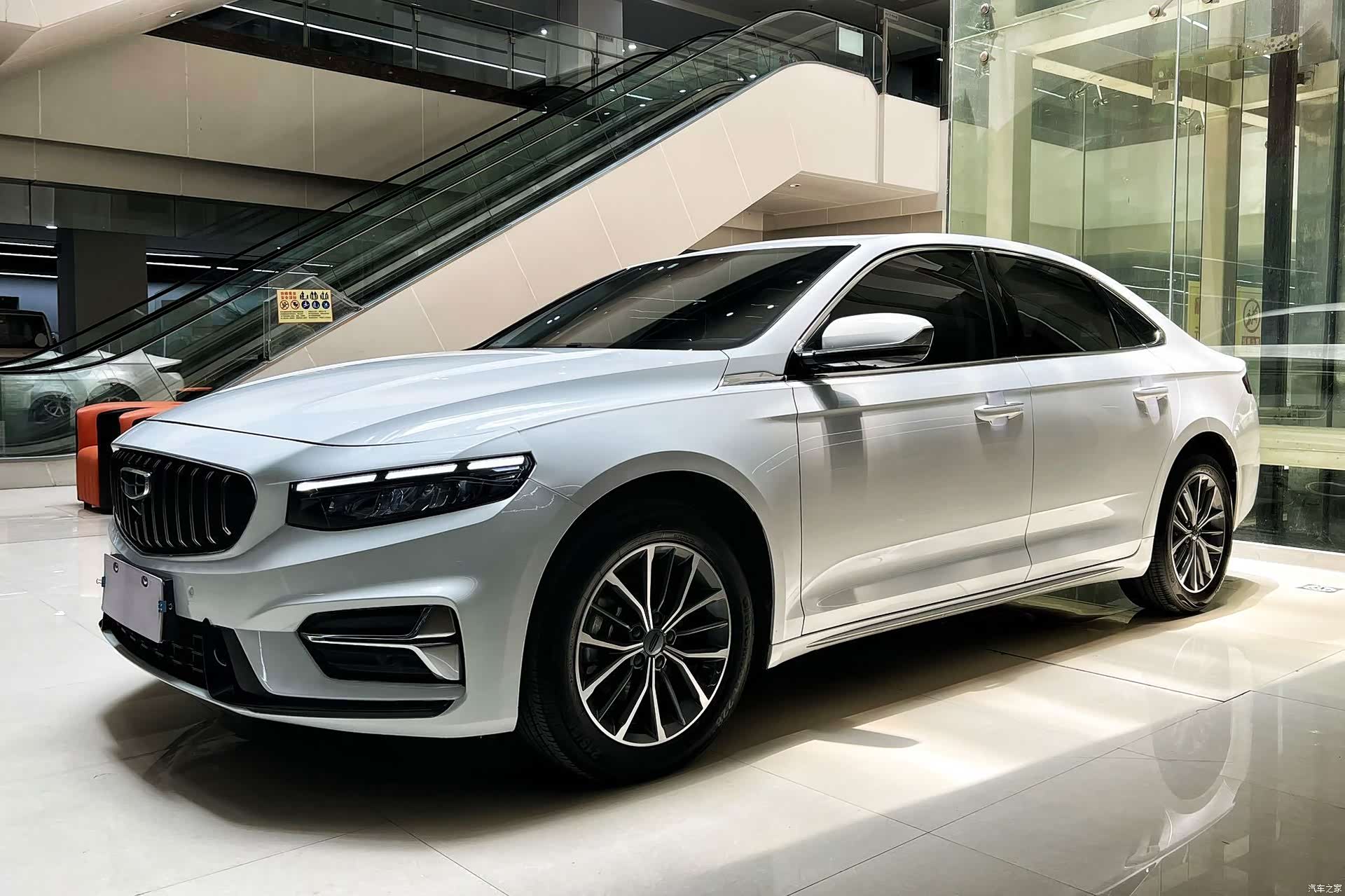 Geely Preface, 2023 1