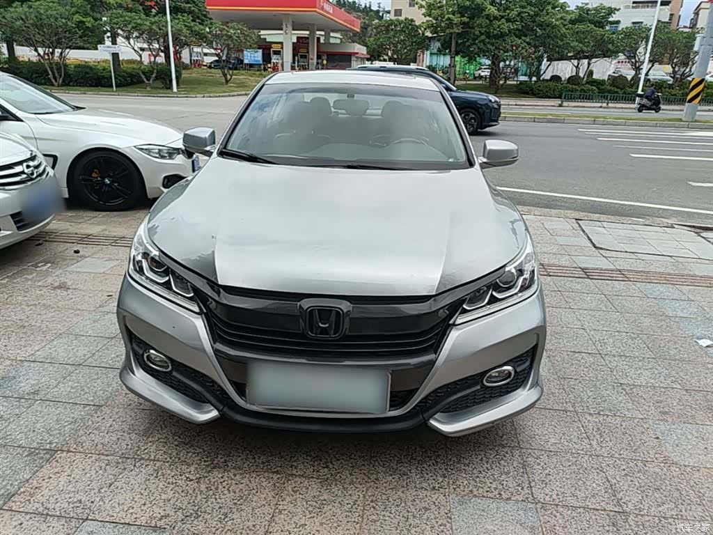 Honda Accord, 2016 3