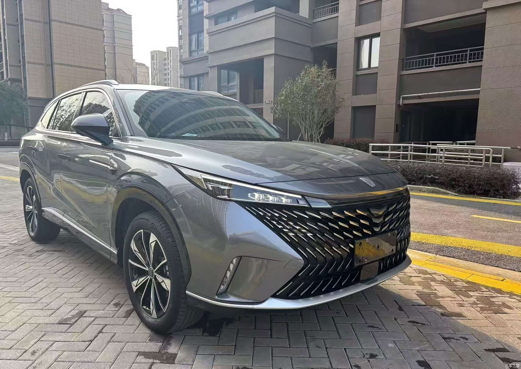 Roewe RX5, 2022 2