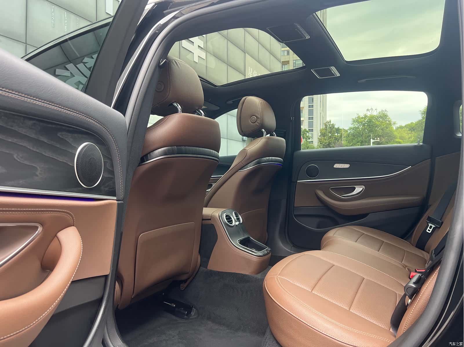 Mercedes-Benz E-Class, 2021 6