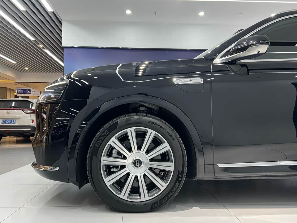 AITO Ask the world M8