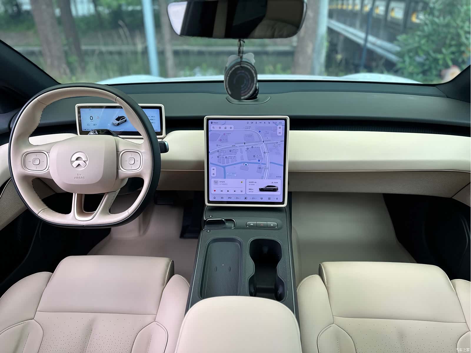 NIO ET5, 2024 12