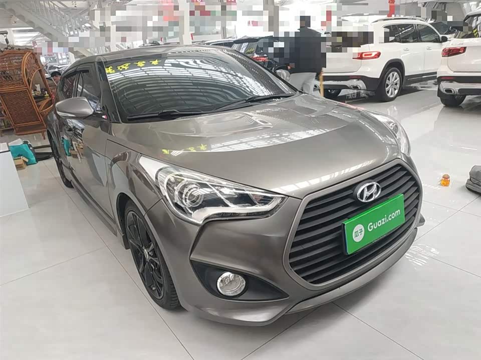 Hyundai Veloster