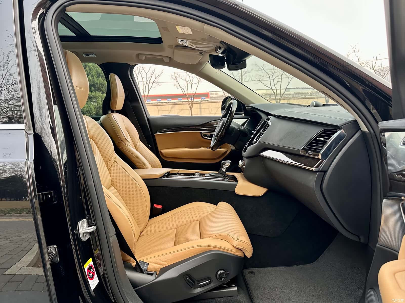Volvo XC90, 2016 17