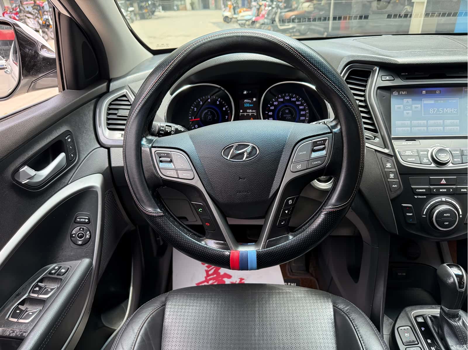 Hyundai Santa Fe, 2015 11