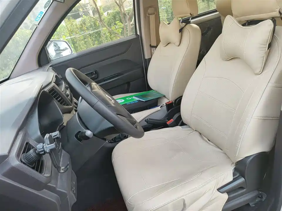 Wuling Wuling Hongguang V