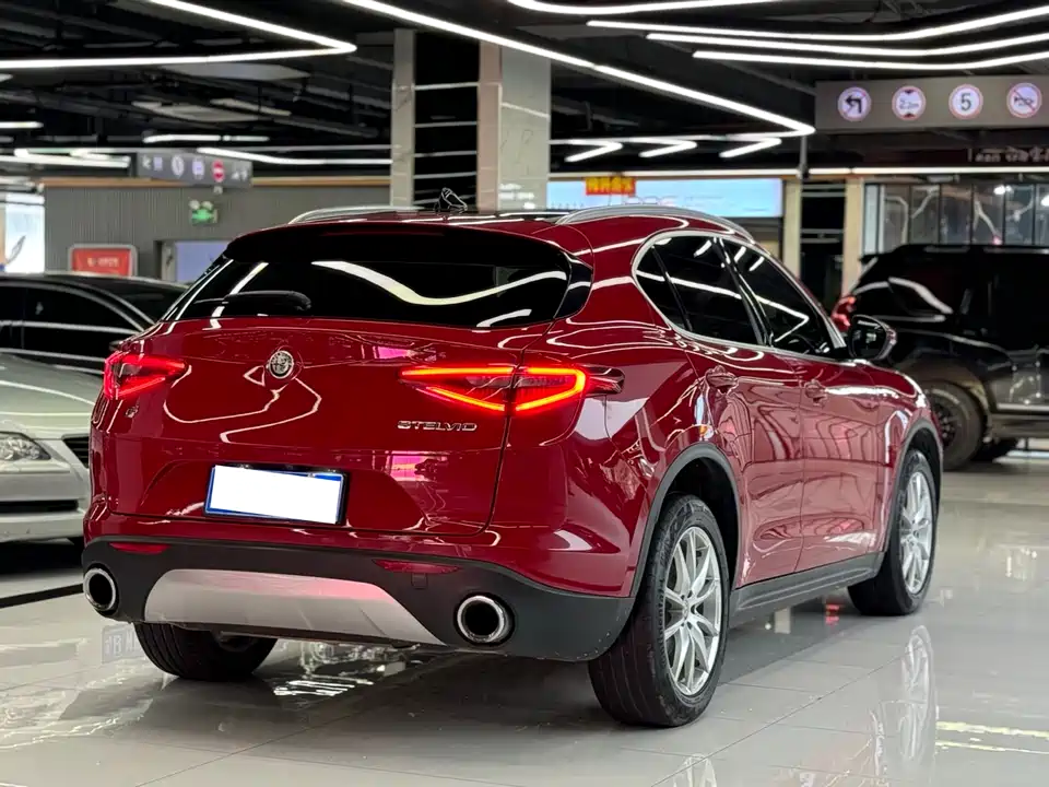 Alfa Romeo Stelvio