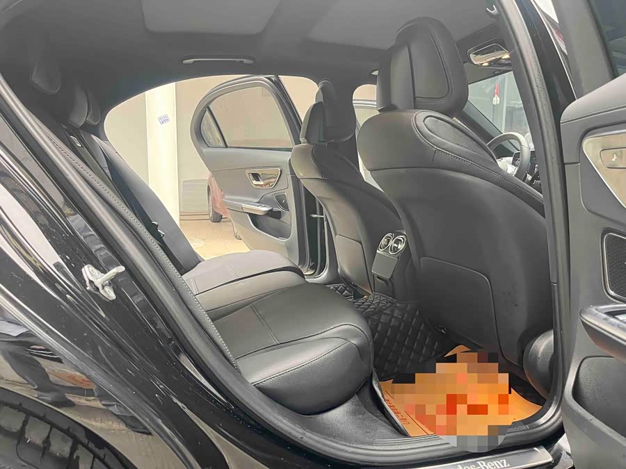 Mercedes-Benz C-Class 2023, фото 7