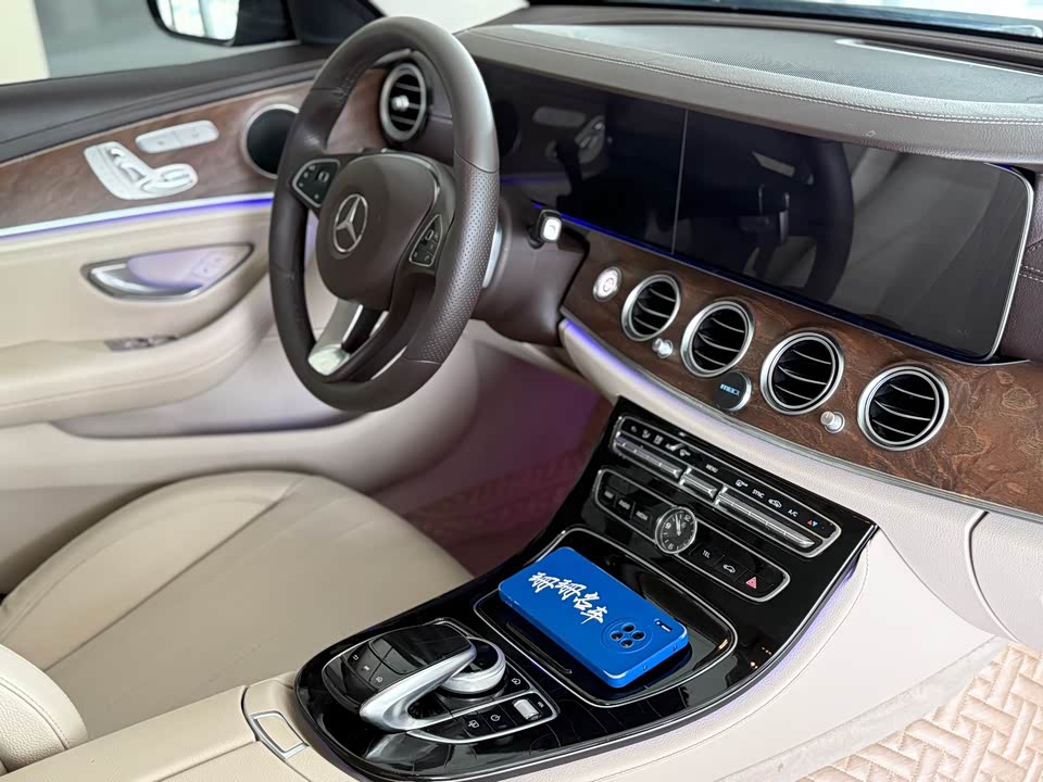 Mercedes-Benz E-class Mercedes-Benz E-class