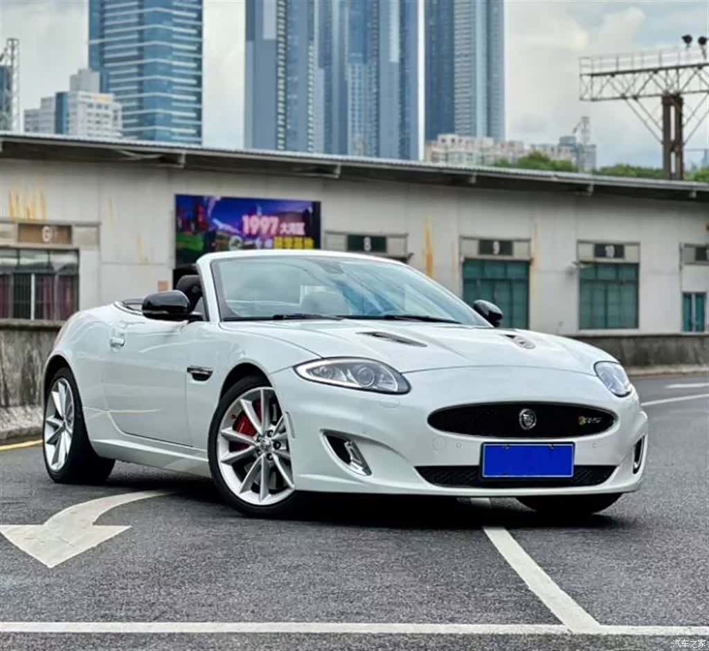 Jaguar XK